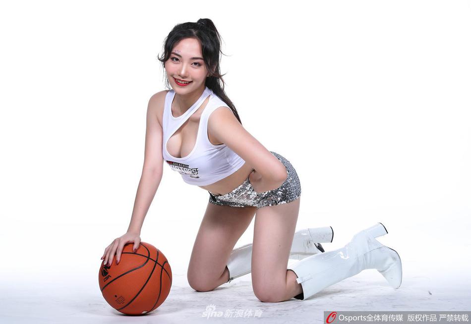 四旬老漢！詹姆斯近7戰(zhàn)場均28分7.3板8.7助 三項(xiàng)命中率53/39/82%