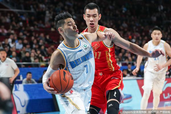 16勝16負(fù)！科爾：戰(zhàn)績能說明實(shí)力 我們能找回開季的狀態(tài)