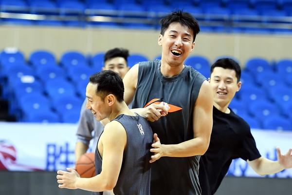 完??！熱刺全場(chǎng)無一次射正，為球隊(duì)自2021年以來首次出現(xiàn)