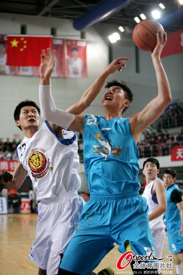 馬卡：尤文3500萬報價阿勞霍被拒；巴薩希望阿森納加入競價