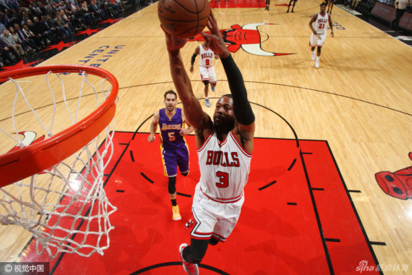 華盛頓談球隊(duì)失誤多：對手一直上壓力 17次失誤在NBA很難贏球