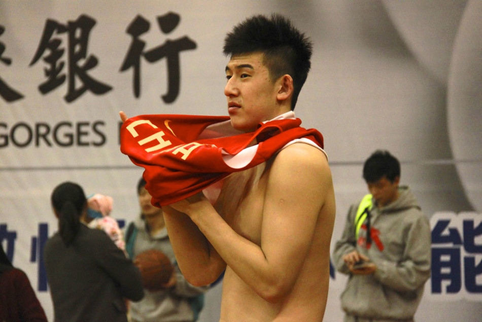 優(yōu)勢(shì)明顯！利物浦近15次主場(chǎng)對(duì)陣熱刺取得11勝4平
