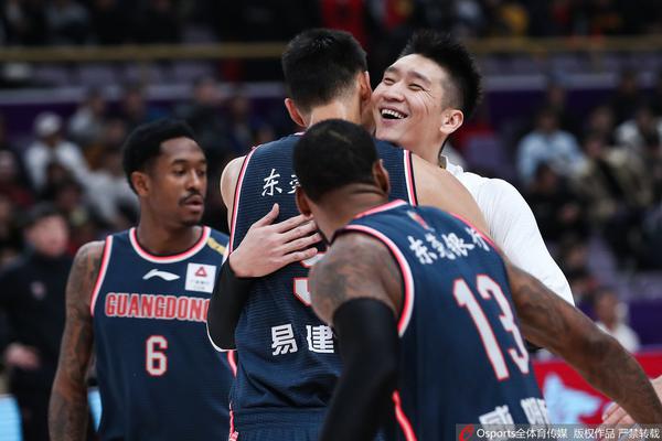 [流言板]進(jìn)步五場(chǎng)！湖人目前29勝19負(fù)，上賽季同期24勝24負(fù)