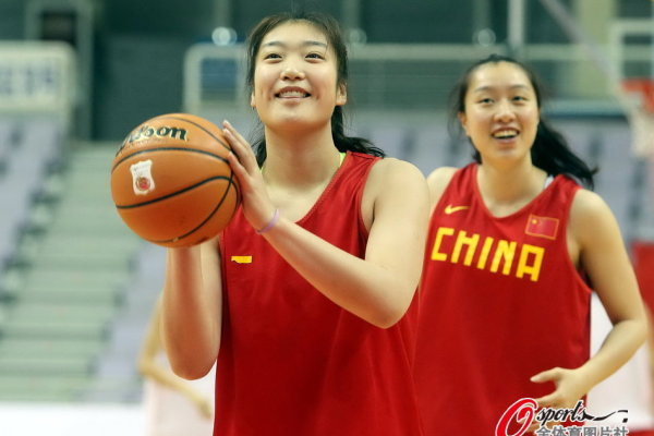 本賽季五大聯(lián)賽僅3支球隊(duì)沒進(jìn)球：維拉、漢堡、門興