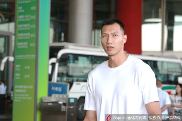 [流言板]湖人日?qǐng)?bào)：佩林卡策劃出了NBA史上最出色的交易截止日操作？