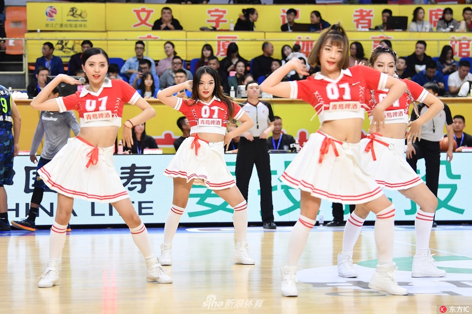 [流言板]后程發(fā)力！申京全場23中12，三分2中0，得到26分10籃板6助攻