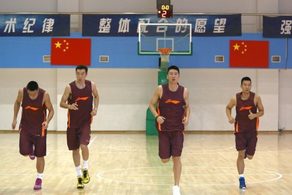 官方：那不勒斯宣布簽下萊切小將哈薩，曾獲得U19歐青賽MVP