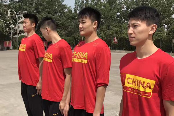 [流言板]籃板保障！普拉姆利全場出戰(zhàn)23分鐘，5中2得到6分10籃板1斷
