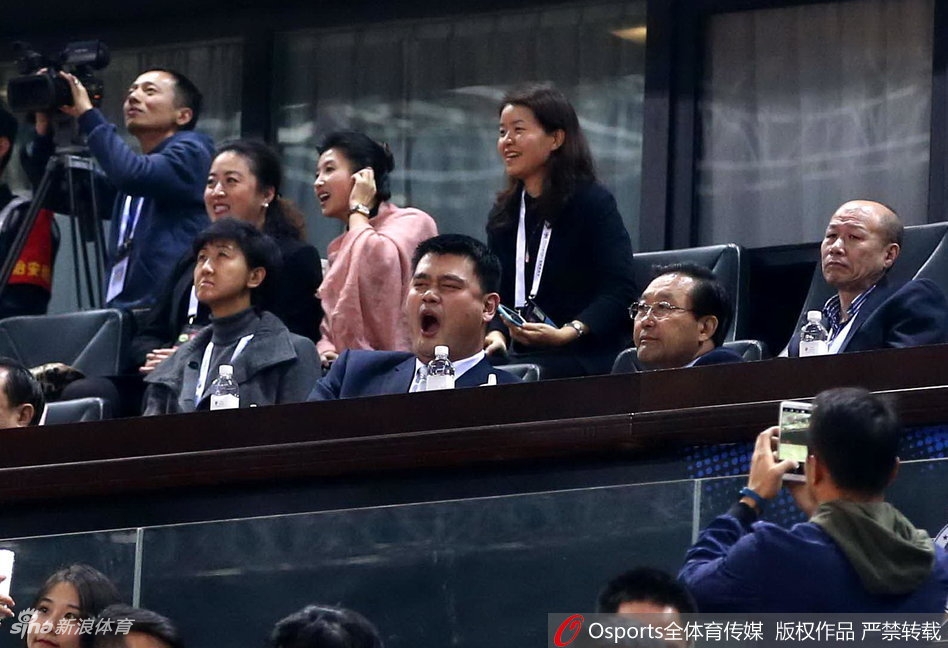 再感受一下38歲胡爾克的力量測試，新婚不久依舊恐怖??