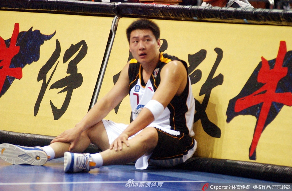 德里赫特：角球的防守需要做得更好，相信我們能重回正軌
